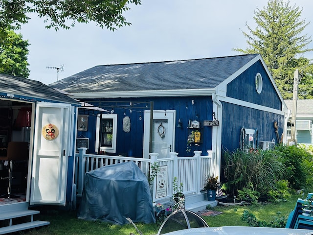 exterior space featuring a porch