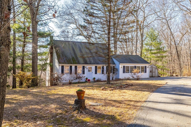 view of front of property