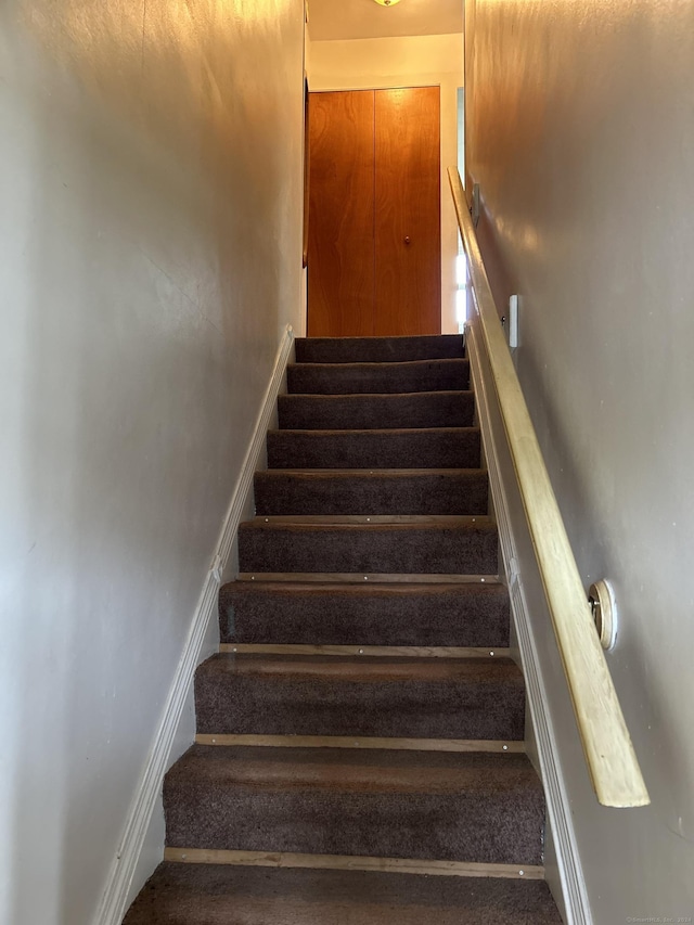 519BDLG-53 Success Ave Unit 519, Bridgeport, CT 06610 - view of staircase