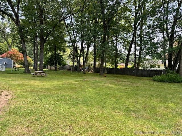 8 Fernwood Ave, Enfield, CT 06082 - view of yard