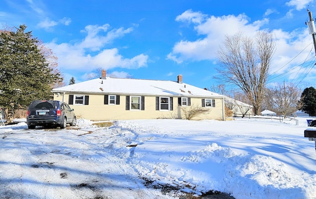 view of front of home