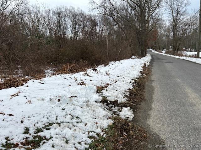 384 Killingly Rd, Pomfret, CT 06259 - photo 2