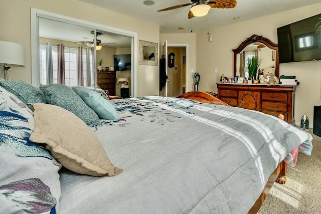 bedroom featuring carpet floors and ceiling fan