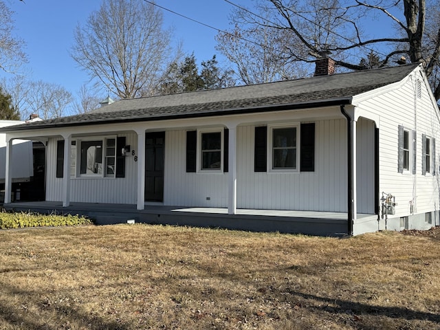 view of front facade with covered porch