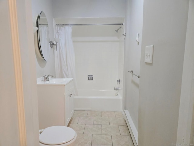 full bathroom featuring tile patterned floors, vanity, shower / bath combination with curtain, and toilet