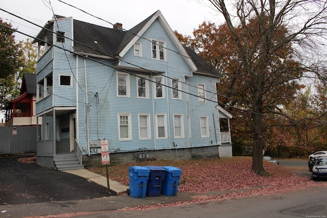 50 Manhan St, Waterbury, CT 06710 - photo 2