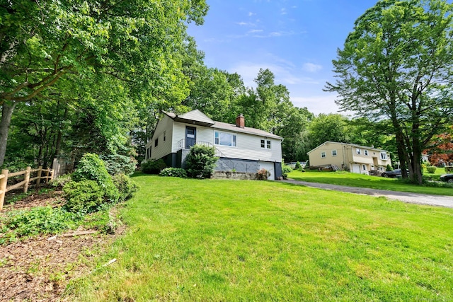 view of front of house with a front yard