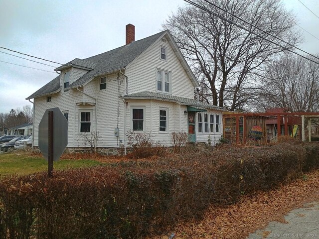 view of side of home