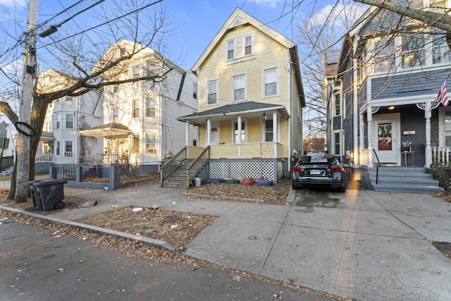 view of front of home with covered porch