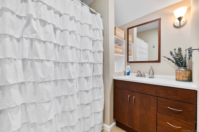 bathroom with vanity