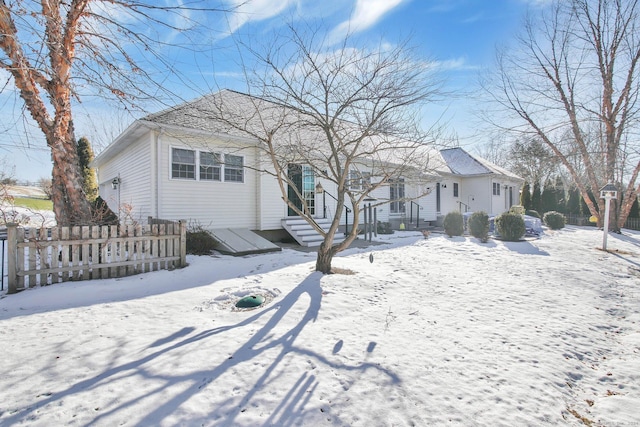 view of front of home