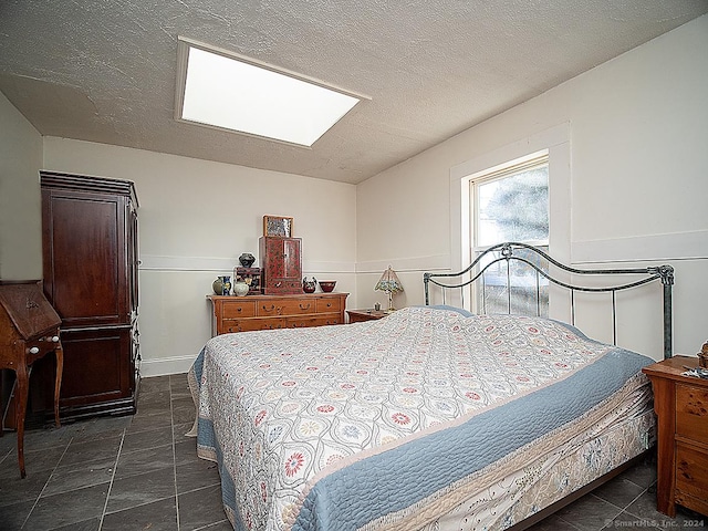 bedroom with a textured ceiling