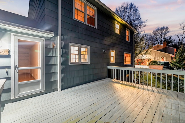 view of deck at dusk