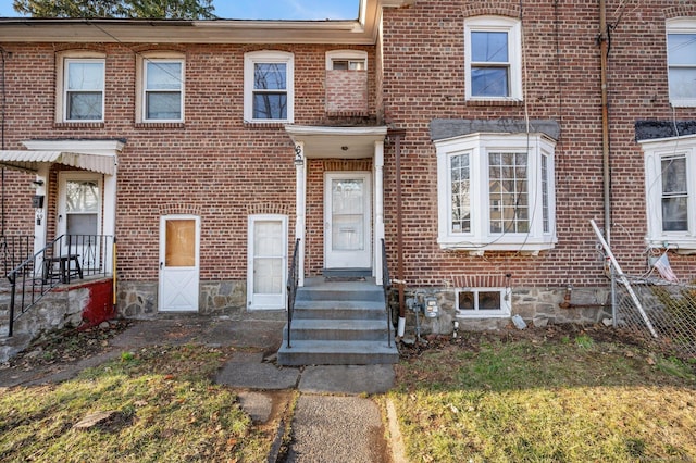 view of townhome / multi-family property