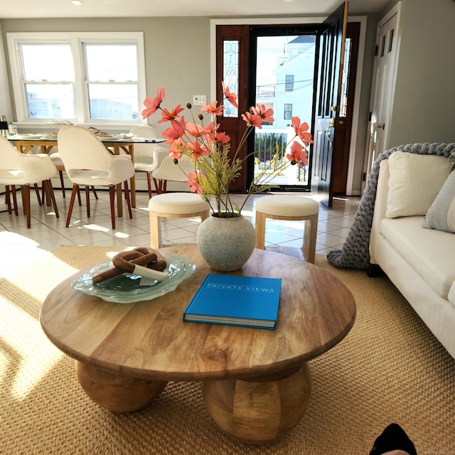 44 Washington Pkwy, Stratford, CT 06615 - living area featuring light tile patterned flooring