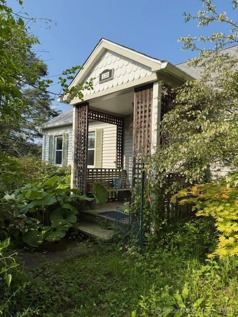 128 Main St S, Bridgewater, CT 06752 - view of property exterior