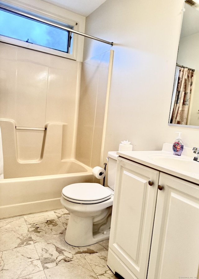 full bathroom featuring shower / bath combination with curtain, toilet, and vanity