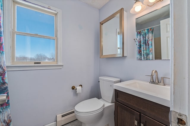 16 Snow Rdg S, Middletown, CT 06457 - bathroom featuring vanity, curtained shower, baseboard heating, and toilet