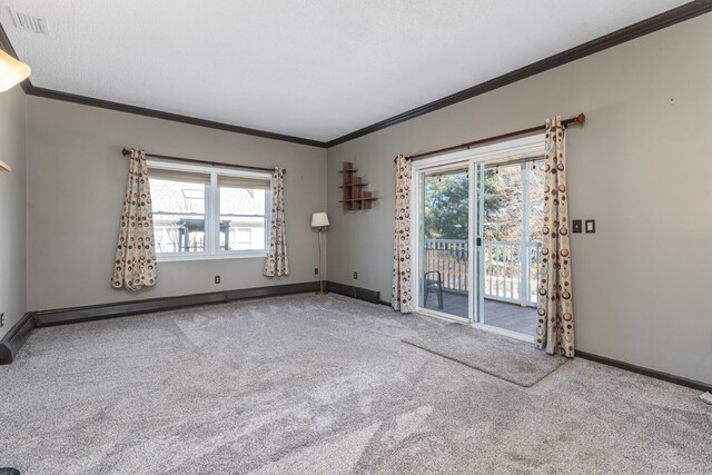 16 Snow Rdg S, Middletown, CT 06457 - carpeted spare room featuring crown molding, baseboards, and a wealth of natural light