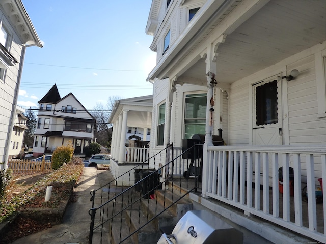 view of patio / terrace with covered porch