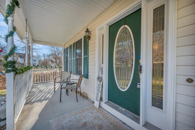 view of property entrance