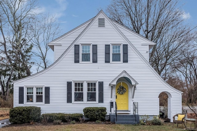 view of front of property