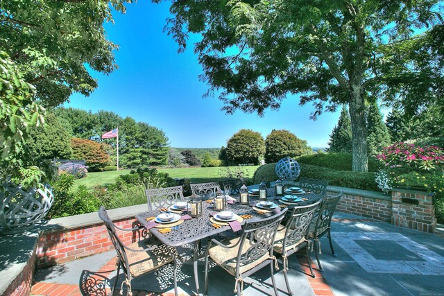 39 Keelers Ridge Rd, Wilton, CT 06897 - view of patio featuring outdoor dining area