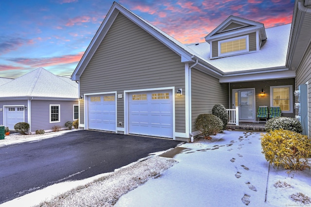 view of front facade with a garage