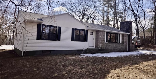 view of front of property