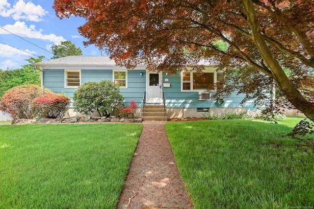 view of front of house with a front lawn