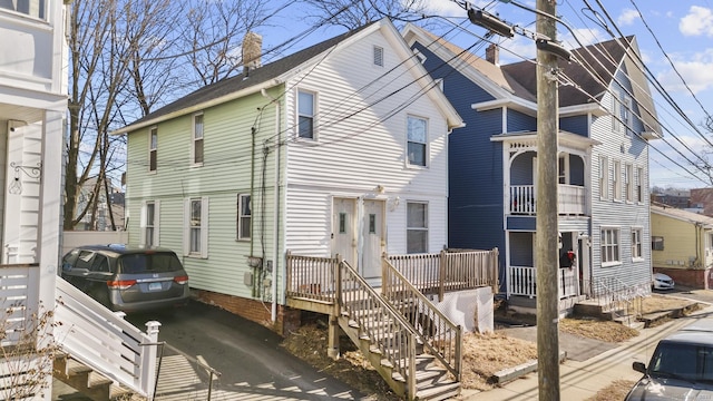 view of front of home