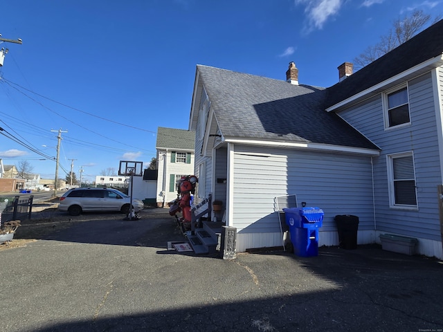 view of home's exterior