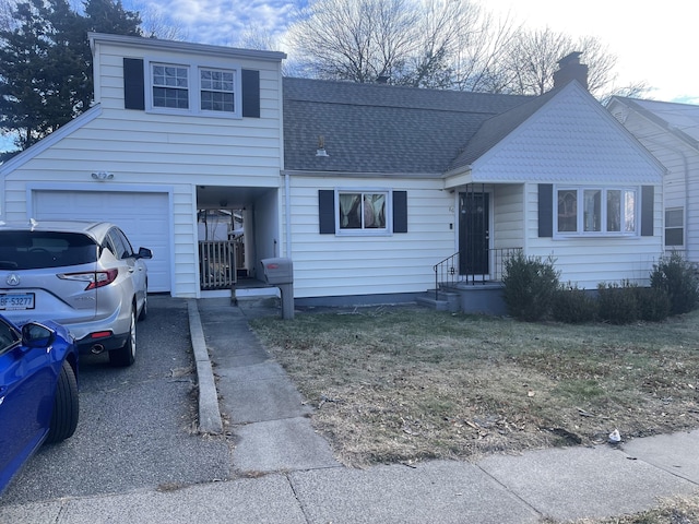 view of front of house featuring a garage