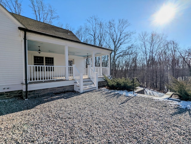 view of front of property with covered porch