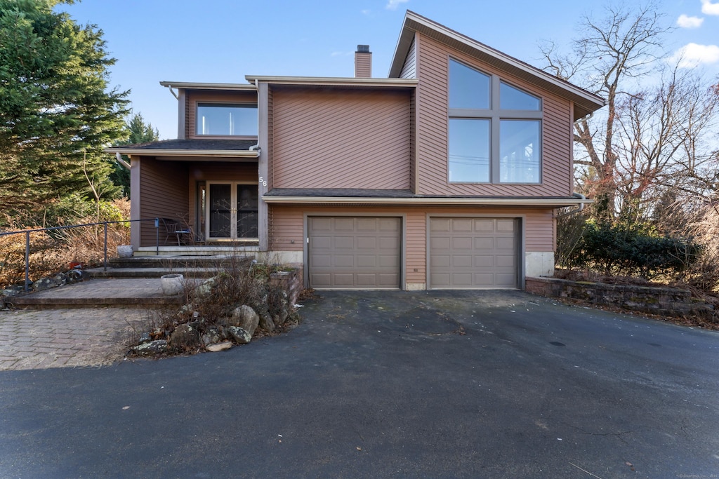 view of front of house featuring a garage