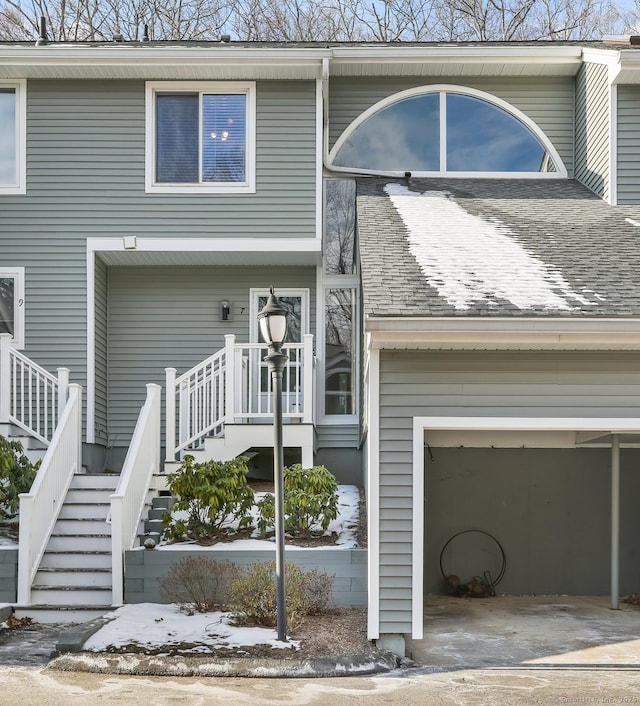 view of front of house featuring a garage