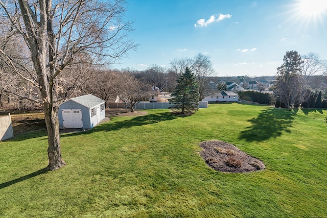 view of yard with a storage shed