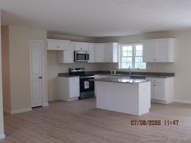 Listing photo 5 - caption unavailable