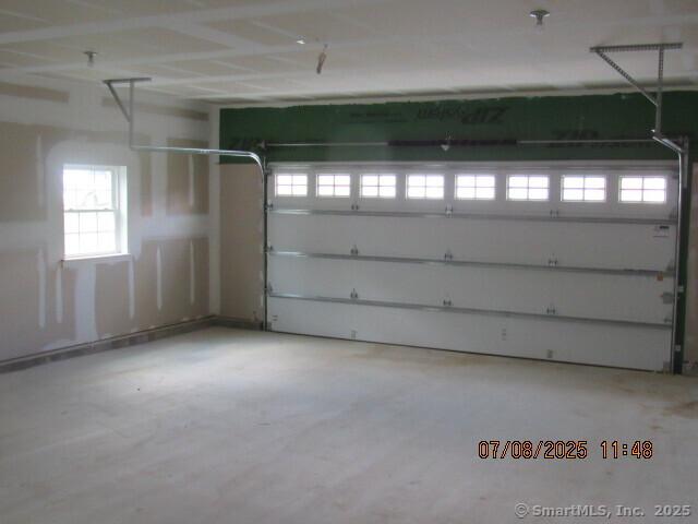 Listing photo 10 - caption unavailable