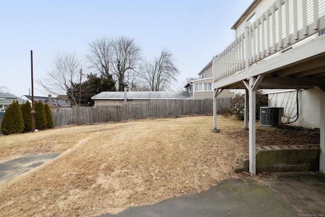 view of yard featuring central AC