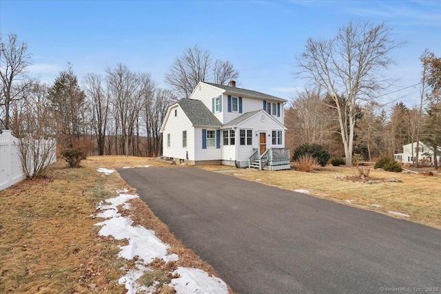 view of front of property