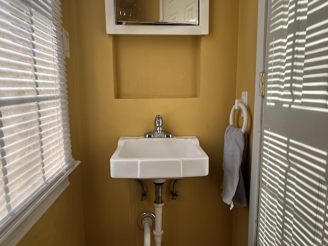 bathroom with sink