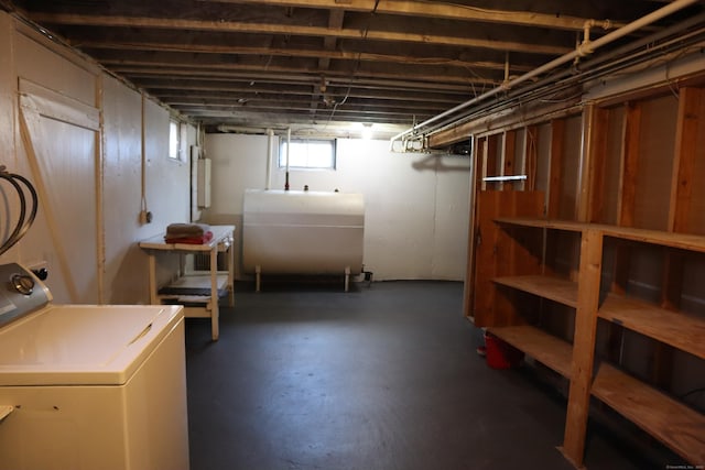 basement with washer / dryer