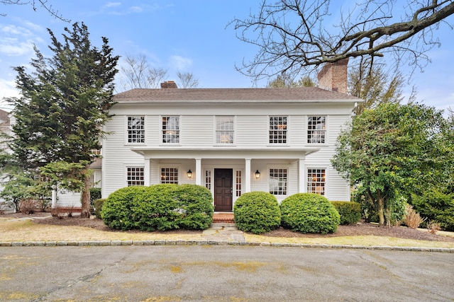 view of colonial inspired home