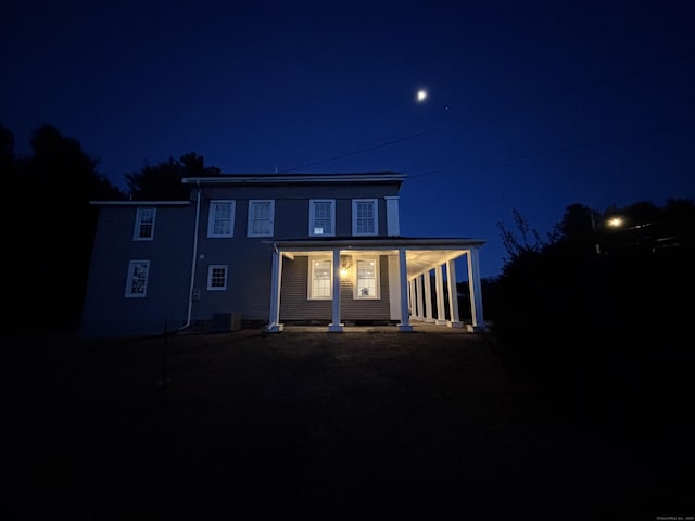 view of front facade with a porch