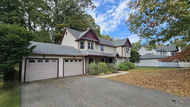 view of front facade with a garage