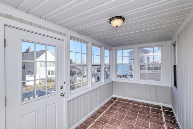 view of unfurnished sunroom