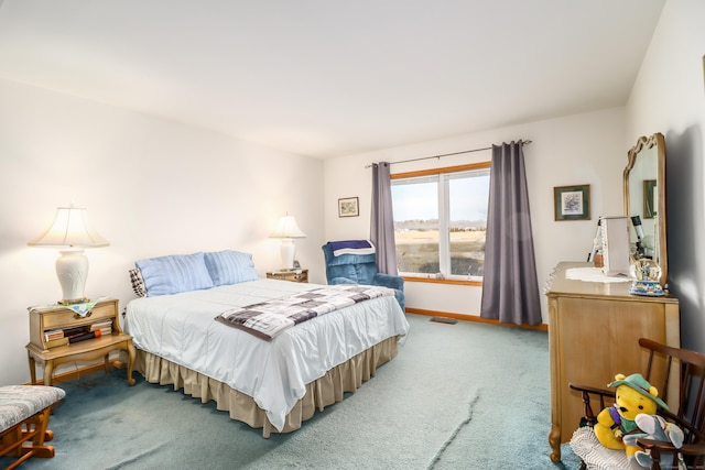 bedroom featuring carpet floors