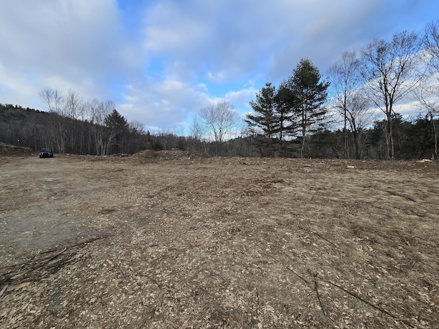 Listing photo 2 for 245 New Hartford Rd, Barkhamsted CT 06063