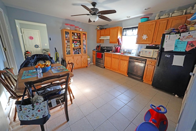 kitchen featuring ceiling fan and black appliances